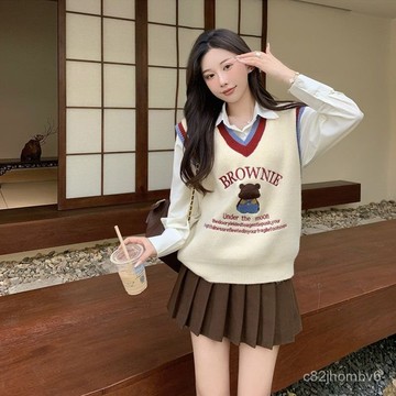 新款學生搭配套裝毛衣兩件針織 卡通背心小熊襯衫長袖 春秋馬甲複古女裝 日系女裝 時尚套裝 小香風女裝 韓國女裝 出遊套裝