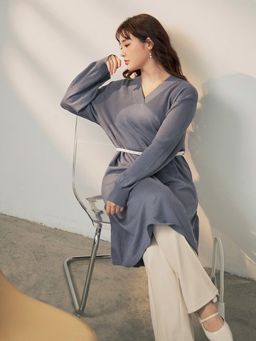 雲朵自訂款-針織拼接V領泡泡袖中洋裝