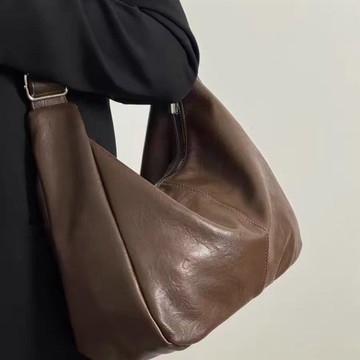 熱銷 包包 ins 女生包包 【女子風度館】 2026新款 韓版 百單肩 斜挎包 大容量 學生 上課 通勤 腋下 托特包