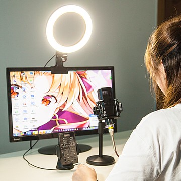 【夾式補光燈】三色調光丨360°旋轉 LED環形補光燈 打光燈 環形燈 直播燈 主播燈 網紅補光美顏神器 拍照燈 自拍燈