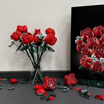 【隔日達】玫瑰花模型 拚圖玩具 拚裝禮物 玫瑰花束 永生花束 ins禮物係列 送女友 情人節禮物 生日禮物 送禮首選