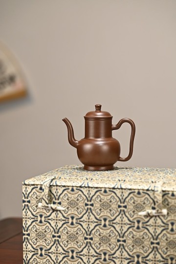 茂宗執壺 全手工  容量120cc老紫泥摹清茂宗執壺式腹鼓高頸