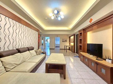 榮總鼎金商圈優質大空間美三房｜高雄市三民區大中一路