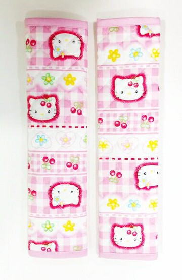 【震撼精品百貨】Hello Kitty 凱蒂貓 凱蒂貓 HELLO KITTY 車用安全帶套-KITTY櫻桃2入#00004 震撼日式精品百貨
