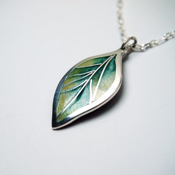 【Plant 系列】#a445 黃綠葉琺瑯項鍊/ 純銀/ 手工禮物/ 客製化