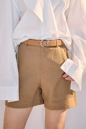 百搭卡其棉麻短褲
