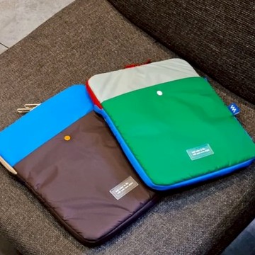 HUKMUM BOOK 尼龍防潑水3C配件包(共六色) - M-黑色