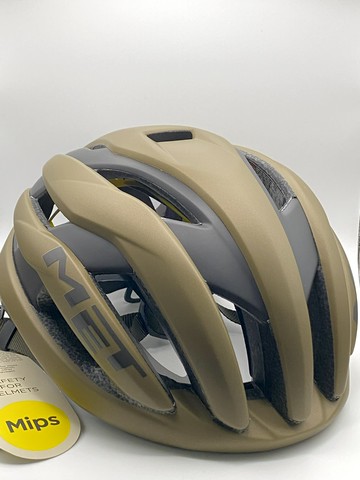 MET TRENTA MIPS WANDER EDITION 消光沙色 ｜Ｍ號