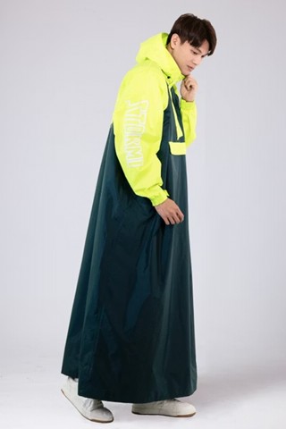 【複製】【周周生活】晴雨選品館｜成人套頭防暴雨機車雨衣 墨綠黃 M｜免脫安全帽快速穿脫