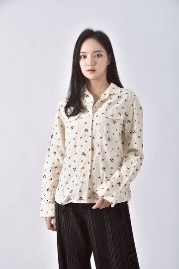 (M) uniqlo棉質小鳥白色襯衫上衣