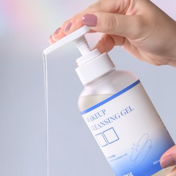 橋膚科【溫和氨基酸洗卸｜無香料、酒精｜敏肌適用】雙效洗卸凝露 300ml