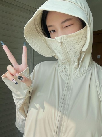 雪絨秋冰絲薄款小個子冰袖防曬衣服女夏2023新款連帽寬松戶外硬核