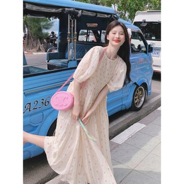 溫柔風甜妹絕美減齡顯瘦泡泡袖長裙女夏季新款氣質法式碎花連衣裙