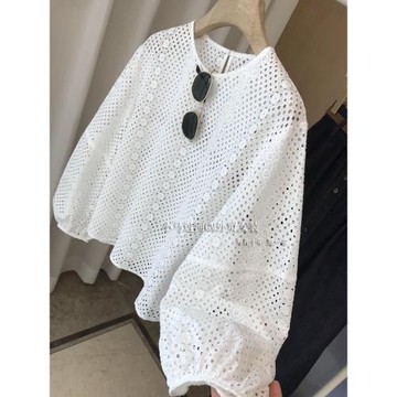 簡約又有細節感，強烈！！重工精致花朵鏤空刺繡蕾絲白襯衫女上衣
