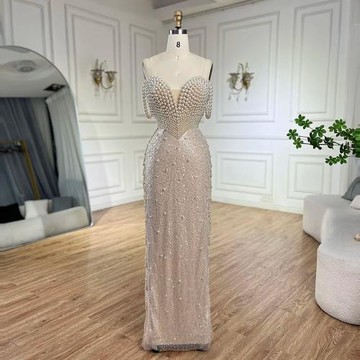 【女神婚紗禮服】奢華時尚立體珍珠抹胸後開衩修身長裙晚禮服LA72393裸膚色