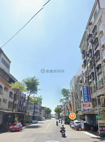 近草衙商圈超值華廈美三房｜高雄市前鎮區佛公路