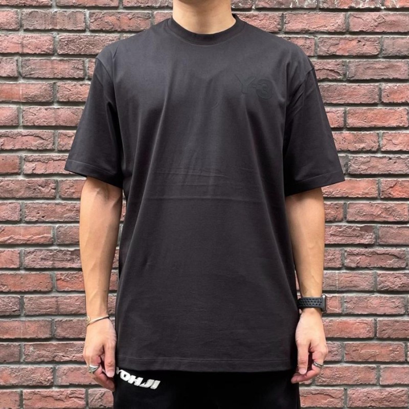 ワイスリー Tシャツ ブラック M CLASSIC CHEST LOGO SS TEE FN3358