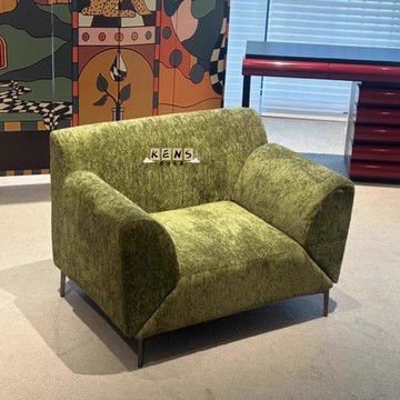 公司貨 免運 可開立發票 沙發 沙發椅 單人沙發 客廳沙發意式極簡休閑沙發椅設計師款可旋轉扶手中古風單人休閑布藝沙發椅工廠現貨直銷 售後保障 全館八折 5k830