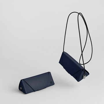 Eyee 藍色 植鞣皮革眼鏡包/筆袋