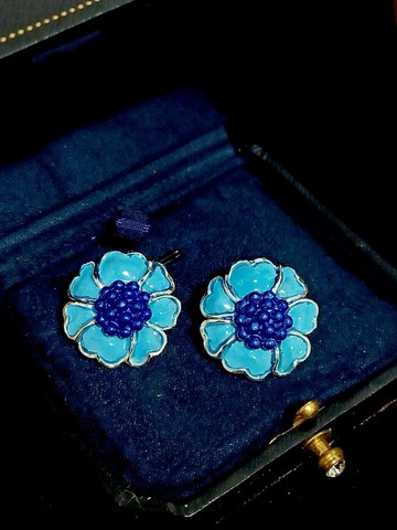 vintage jewelry  Hollycraft  水藍琺瑯花瓣 夾式耳環