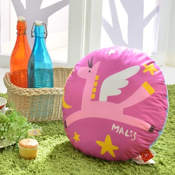 義大利Fancy Belle X Malis 數位造型抱枕 42*42CM-星空下的飛馬
