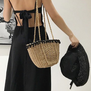 黑色 毛球 草編包 籐編包 藤編包 編織包 束口 長背帶 流蘇 海邊 度假 韓國 ANNA S.399