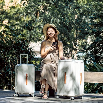 墨爾本拉鍊行李箱28吋 奶油白