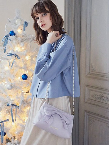 絲帶質感立體水鑽蝴蝶結側背包(08000047000) - Maison de FLEUR