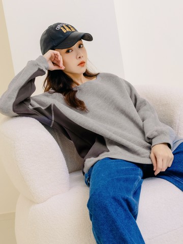 玩轉百tee．保暖內刷毛撞色拼接大學T