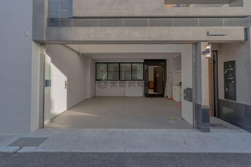 ❤️輕屋齡稀有釋出|台南大面寬車墅|七分鐘上國道｜台南市鹽水區土庫