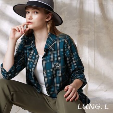 林佳樺LUNG.L 藍色格紋長版長袖女裝襯衫 LT76A