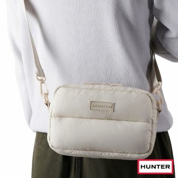 HUNTER - 無縫空氣斜背包-奶油色