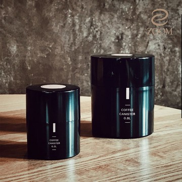 zoom台灣設計 職人一鍵氣密罐(小) 0.3l zccs 保鮮罐