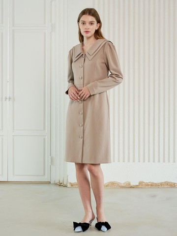 a wool double-collar dress Wool Double Collar Dres