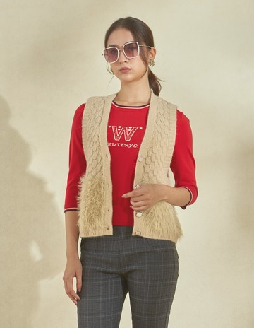 ★【喜芝梅】毛絨花語 復古精緻編織拼接感針織背心(兩色；F) 224190136