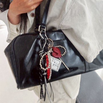 ☆LimeLight☆ 愛心 聖經 電動 可愛 掛件 鑰匙圈 包包 吊飾 手機吊飾 小包掛件 包鍊 包包掛件