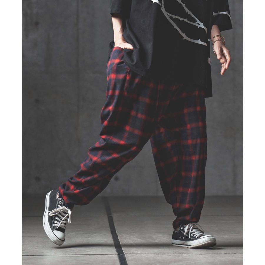 GLIMCLAP(グリムクラップ)】Plaid pattern balloon silhouette pants