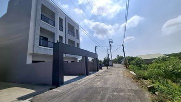 嘉鈴帶你找好家❤️七股玉璽全新臨路4套房車墅｜台南市七股區竹橋