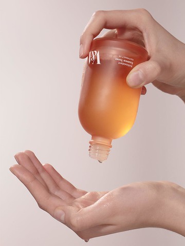Antioxidant Toner Essence