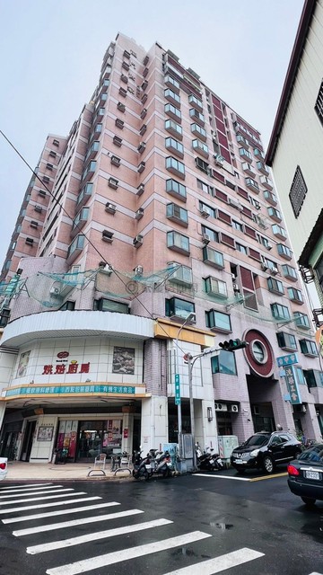 國圖館旁｜龍門世家｜超大三房｜改套聖品｜台中市南區復興路三段