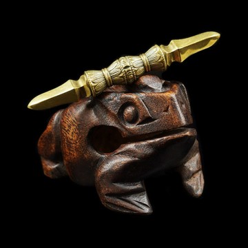 日本19-20世紀東密法器-獨鈷杵(長11.8公分)蛙型木魚座