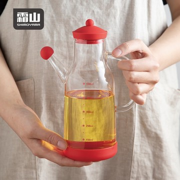 日本霜山 官帽造型蓋耐熱玻璃油壺-550ml