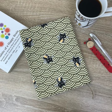 日系貓咪 手作布書衣 布書套 A5/25K 可調式書衣