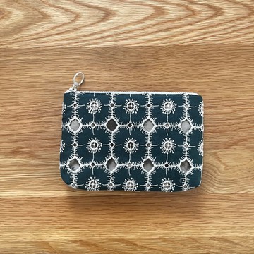 anemone  mina perhonen  花卉刺繡 化妝包 熱門款式 化妝包