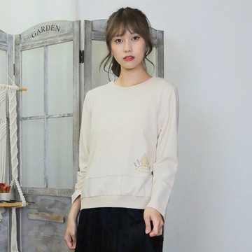 Hana-Mokuba花木馬日系女裝趣味印繡花羅文收口休閒長袖T恤_杏