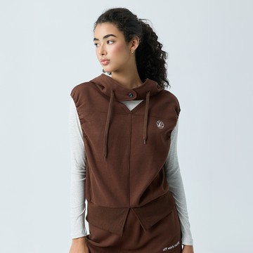 元動力 休閒造型帽釦棉質連帽背心(咖；S-L)