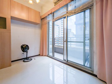 信義捷運法拉麗高樓-中信房屋台北八德店｜台北市信義區和平東路三段