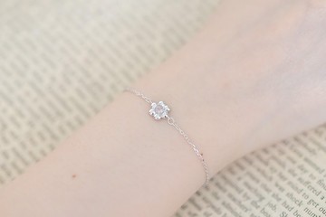 草莓晶925純銀波堤小花手鍊