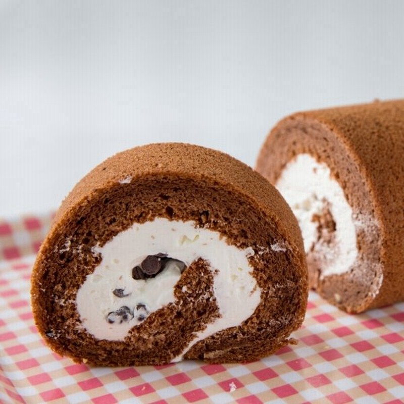 ギフト チョコチップロールケーキ ロールケーキ誕生日 ロールケーキ 洋菓子 スイーツ お供え お菓子 通販 Lineポイント最大0 5 Get Lineショッピング