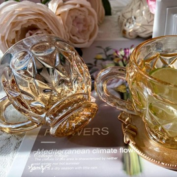 ｛現貨 附發票｝極高品質 法式琥珀色 玻璃杯 茶杯 甜點杯 冰淇淋杯 歐式 鄉村風 家飾 生活用品 居家生活 金光閃閃